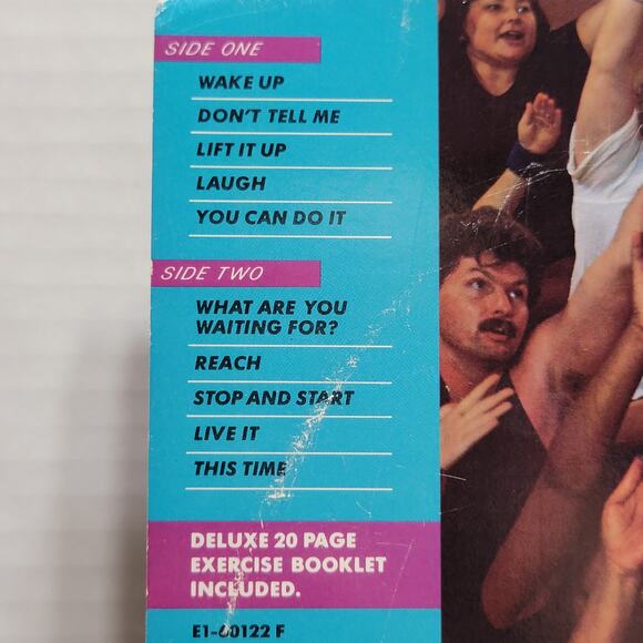 VINTAGE VINYL Richard Simmons: Reach w/ Deluxe 20 Page Exercise Booklet - Picture 4 of 10